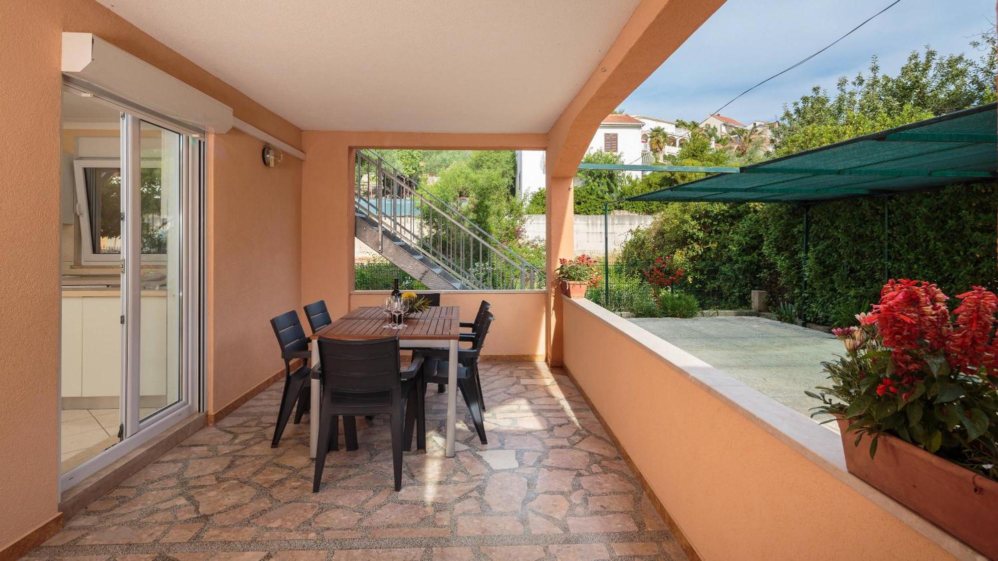 Apartment Krzelj Trogir Exterior photo
